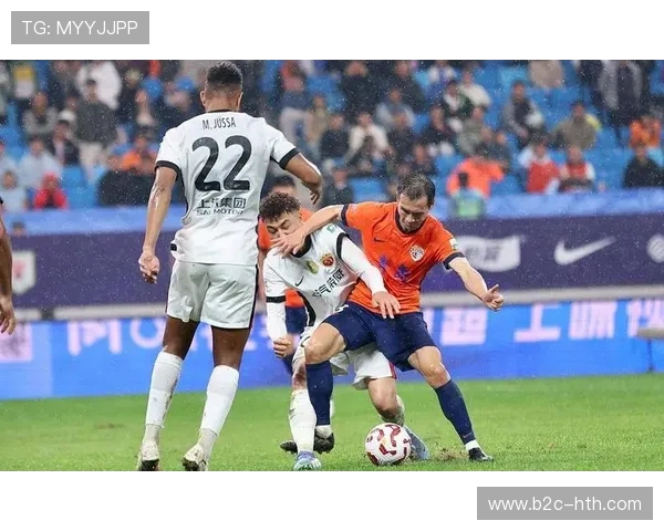 颜骏凌关键扑救力保球门不失,海港门神冠军战立头功